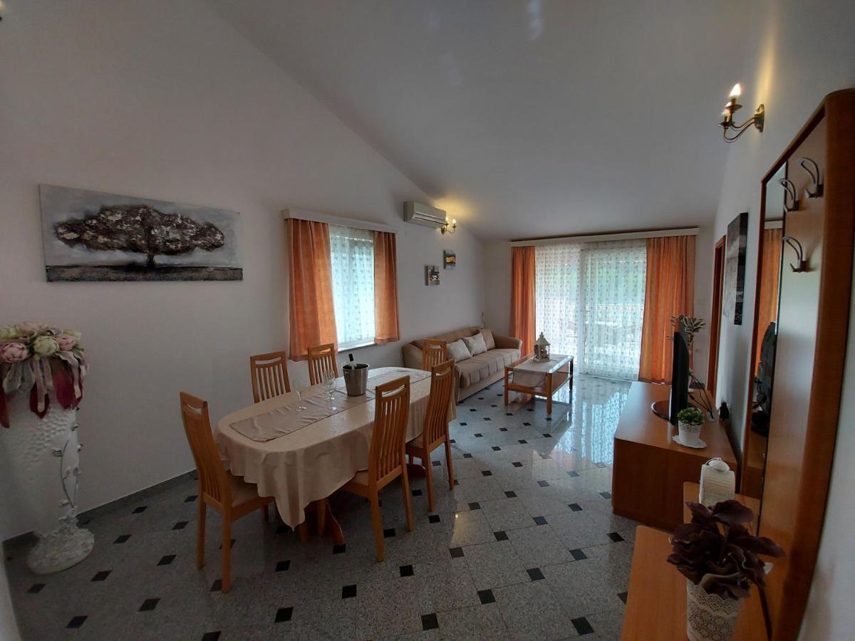 Apartments Palic Baska  Exterior photo